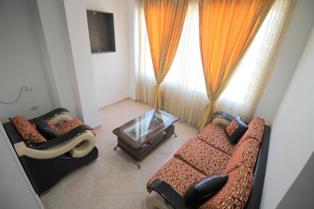Andy Apartments Sarandë Exterior foto