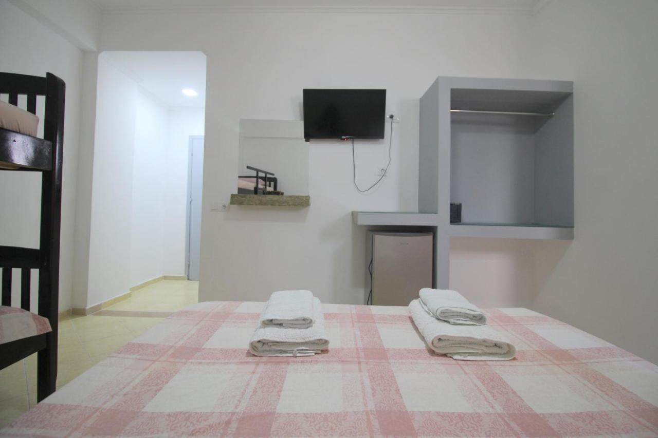 Andy Apartments Sarandë Exterior foto