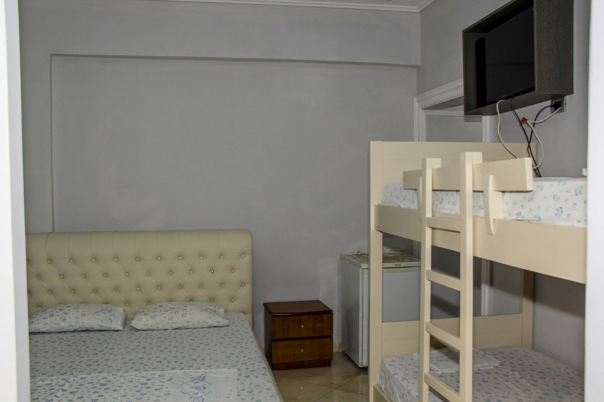 Andy Apartments Sarandë Exterior foto