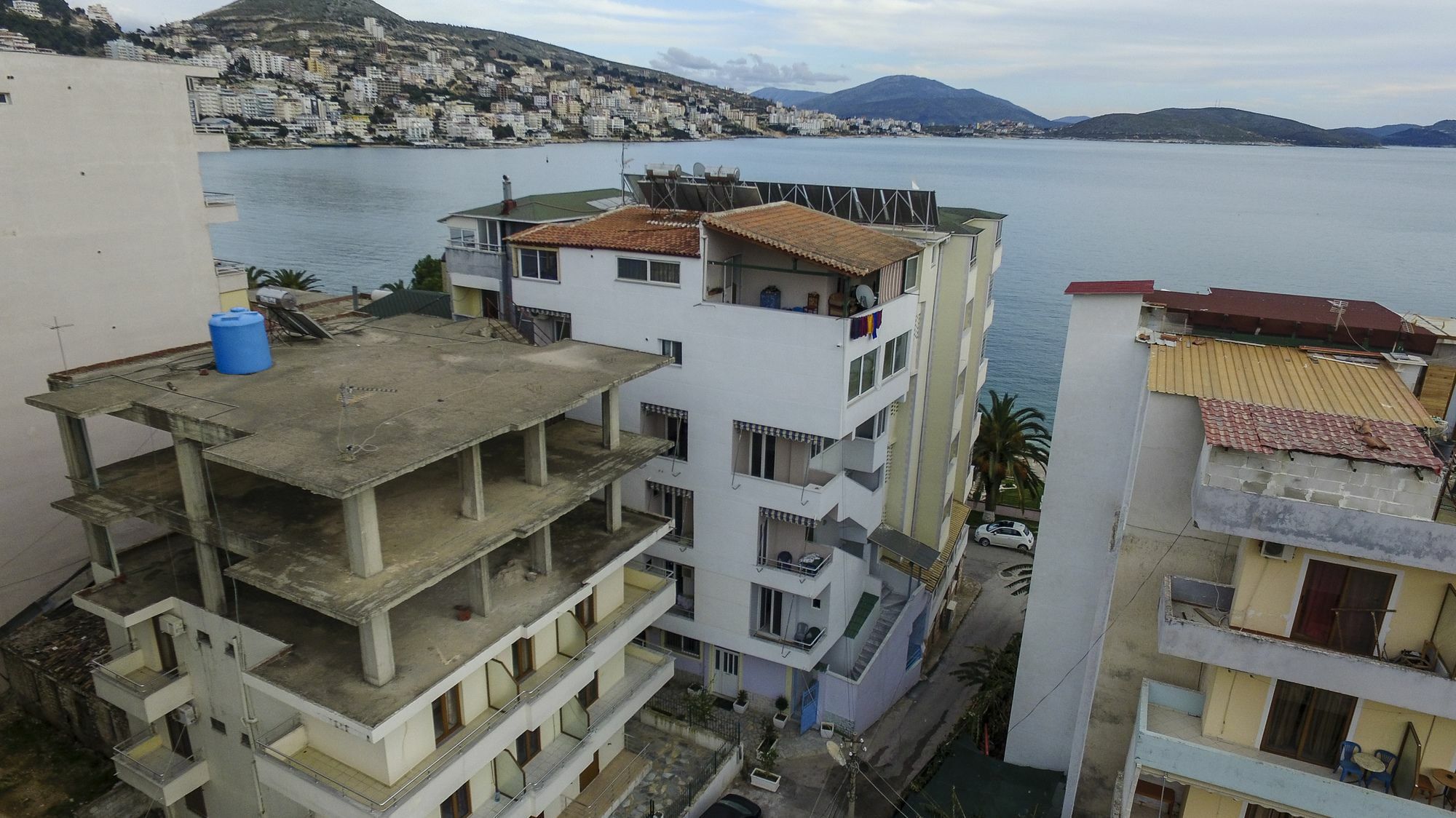 Andy Apartments Sarandë Exterior foto